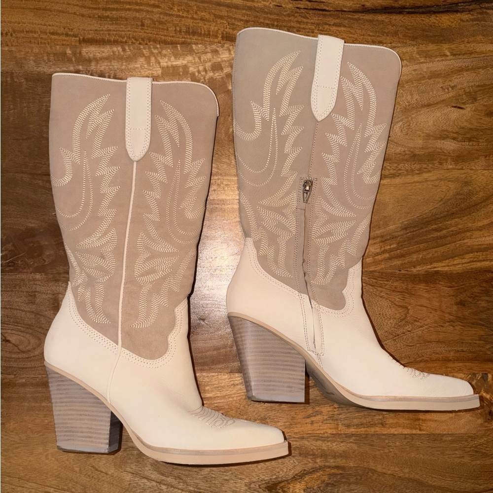 Dolce Vita Tan and Cream Heeled Boots